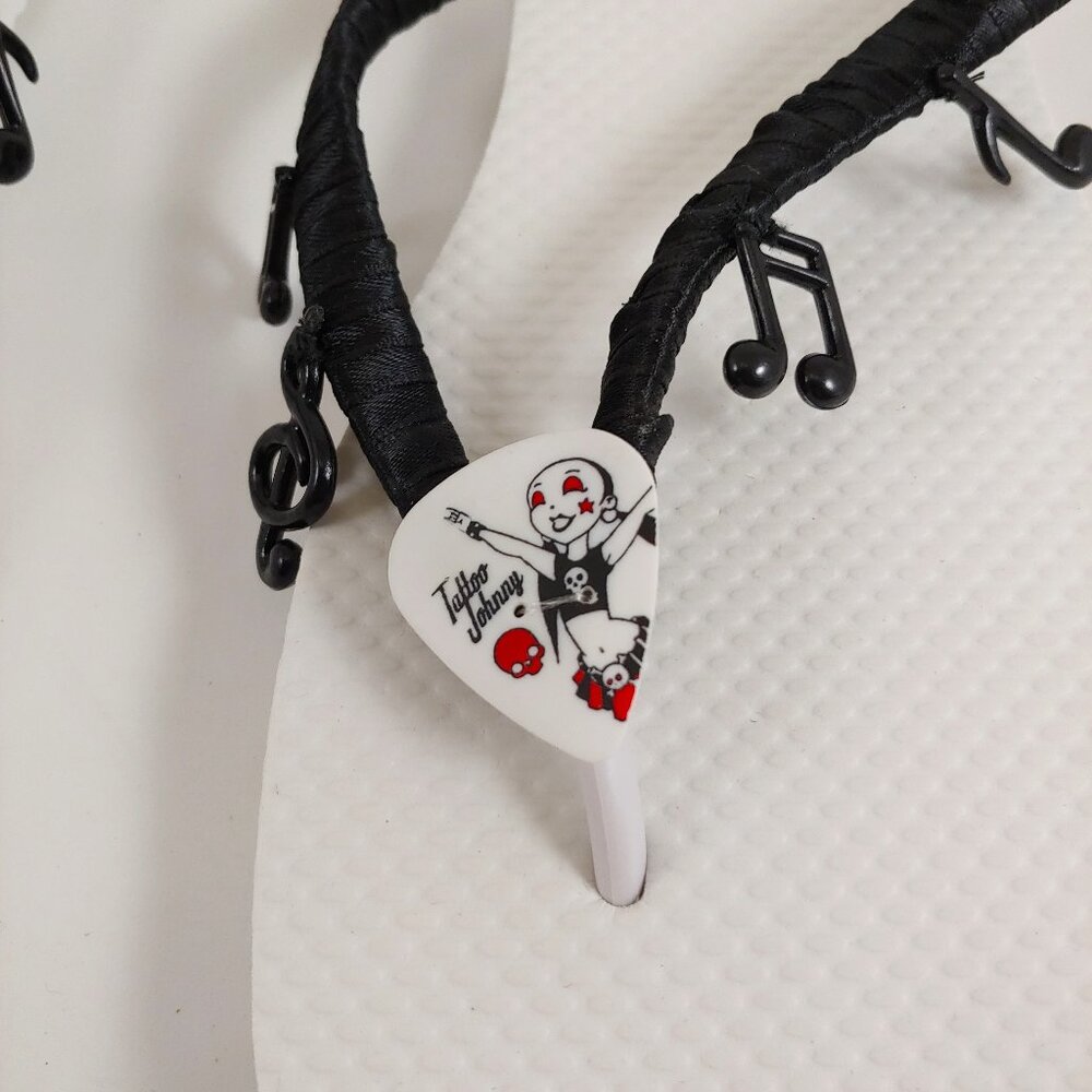 New One-of-a-kind Flip Flops 7-8 White Tattoo Johnny Guitar Pick Music Concert